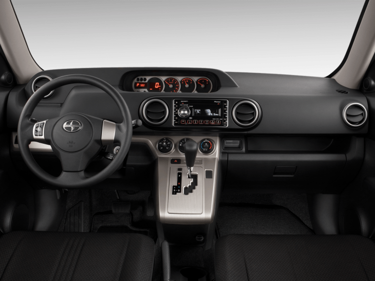 2010 Scion xB Release Series 7 interior