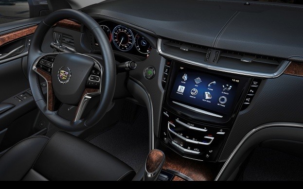 2013 Cadillac XTS interior