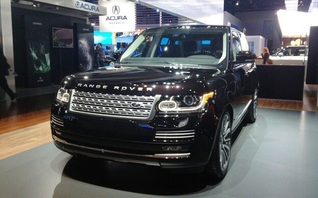The 2013 Range Rover 623x388 Whats the Best SUV for 2013?