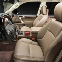 2016 Lexus GX 460 Luxury Review