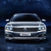 2017 Volkswagen Phideon Front Fascia