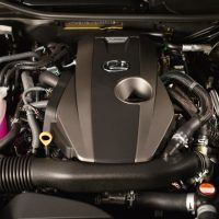 Lexus GS 200t F Sport Engine