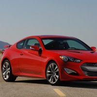 2016 Hyundai Genesis Coupe Right Front Three Quarters
