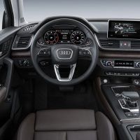 2018 Audi Q5 Dashboard and Steering Wheel