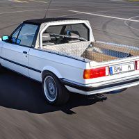 p90236472_highres_the-bmw-m3-pickup-co_tn