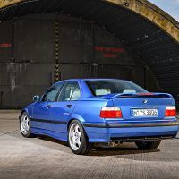 p90236529_highres_the-bmw-m3-compact-e_tn