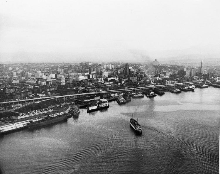 Seattle waterfront and skyline 1952