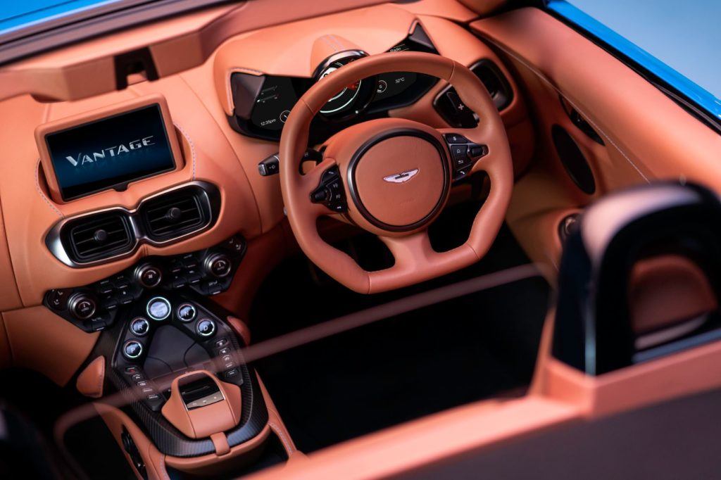 Aston Martin Vantage Roadster 10