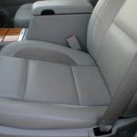Chrysler Aspen Hybrid seats