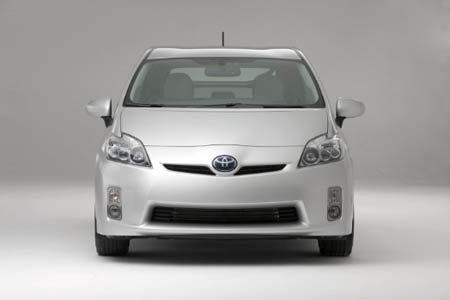 2010 Toyota Prius front