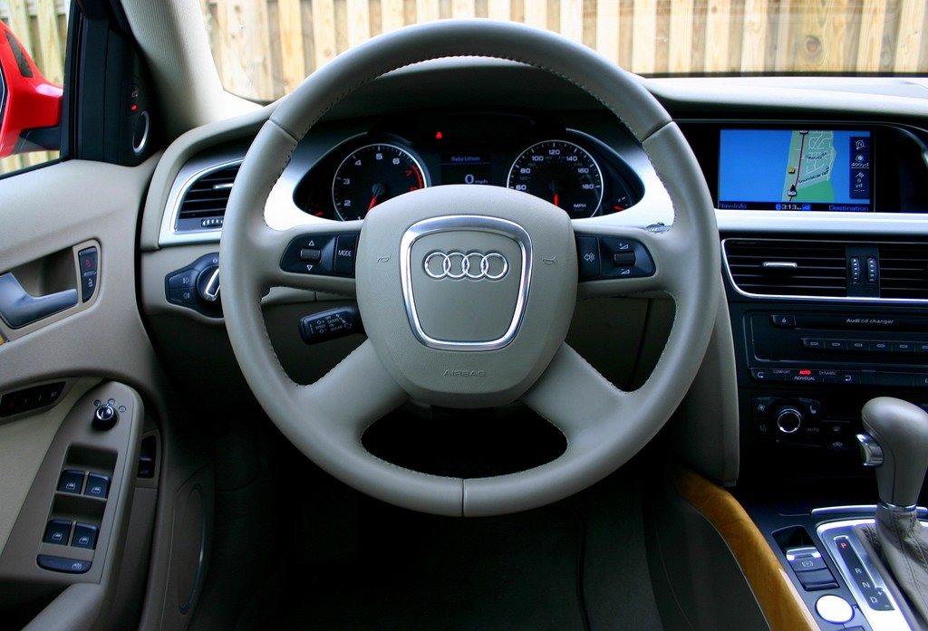 2009 Audi A4 cockpit