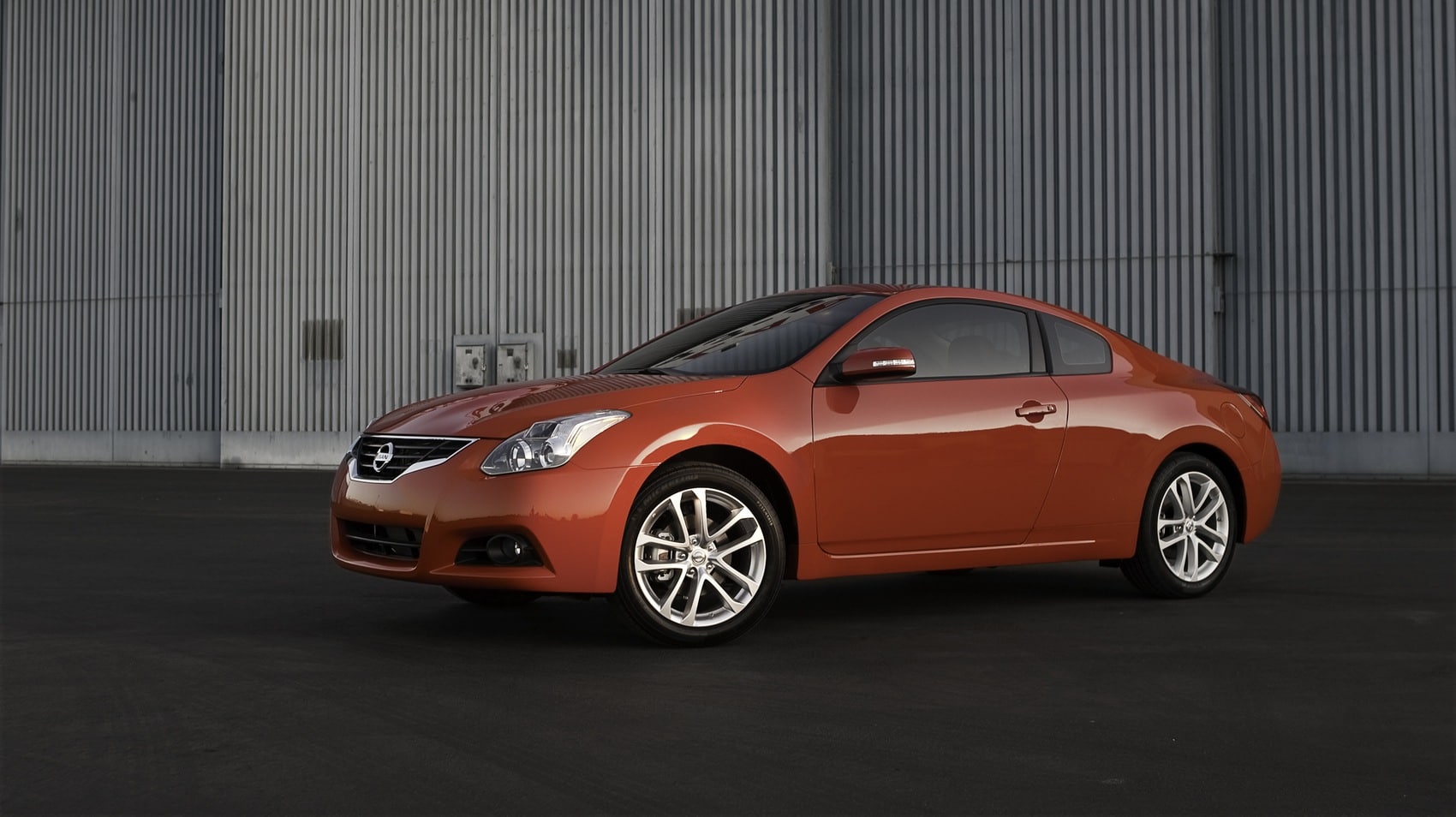 2010 Nissan Altima Coupe Review
