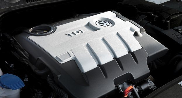 2010 VW Golf TDI engine