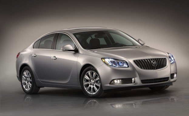 BuickRegaleAssistFrontView