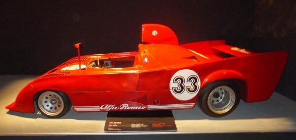 Alfa Romeo 33 TT 12