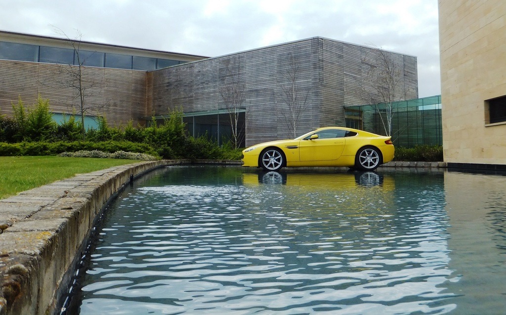 Aston Martin Factory floating V8 Vantage