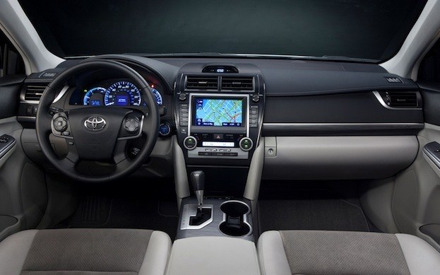 Toyota Camry Hybrid interior