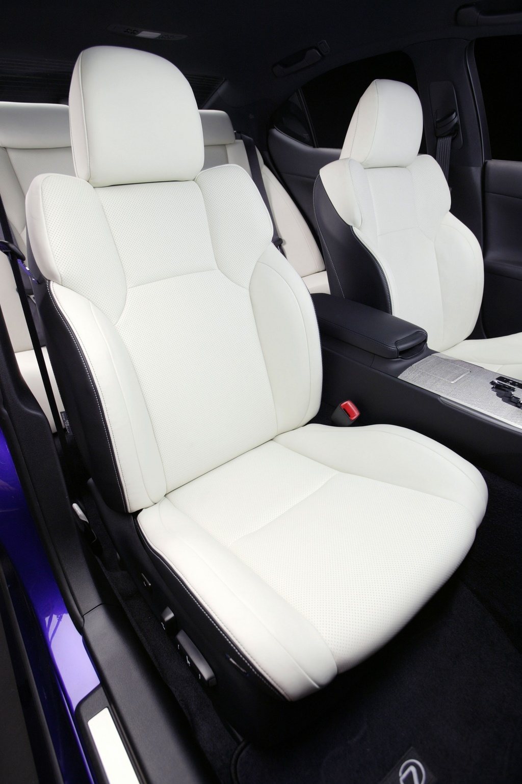 Lexus IS F seats