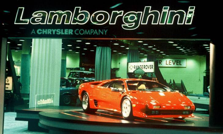 1990 Chicago Auto Show Lamboghini Diablo Display