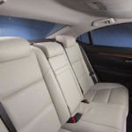 2015 Lexus ES 300h rear cabin