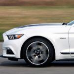 2016 Ford Mustang GT convertible 105 876x535
