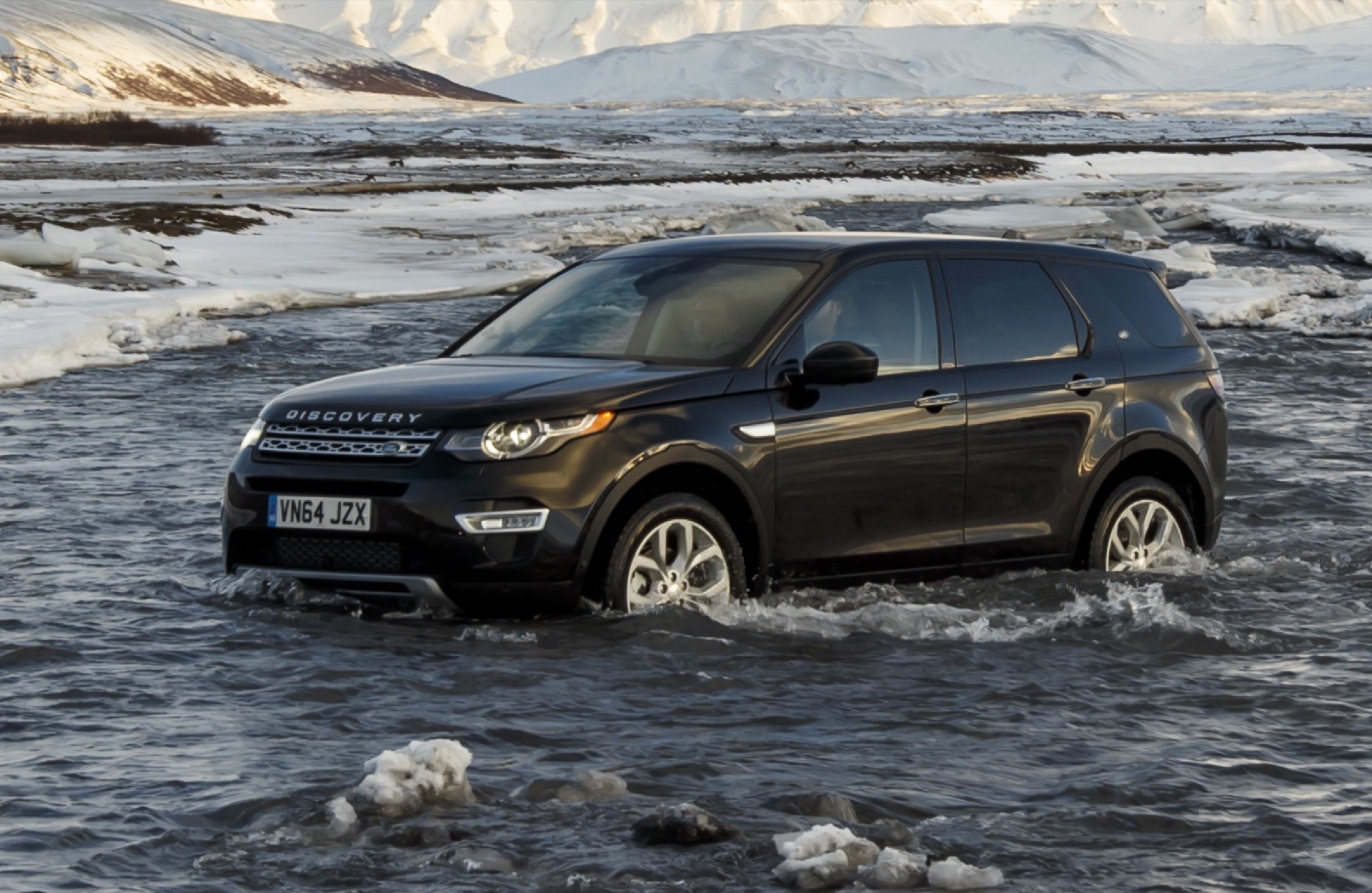 Off-Road: 2016 Land Rover Discovery Sport Review