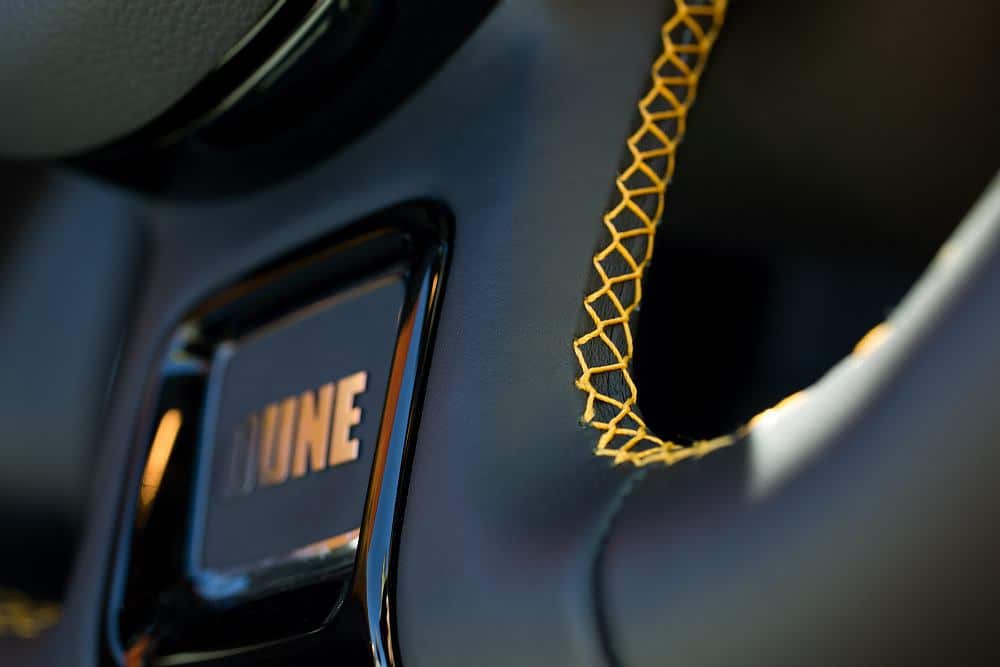 2016 Volkswagen Beetle Dune Yellow Trim Steering Wheel