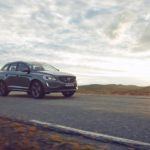201094 Volvo XC60 front 3 4 driving