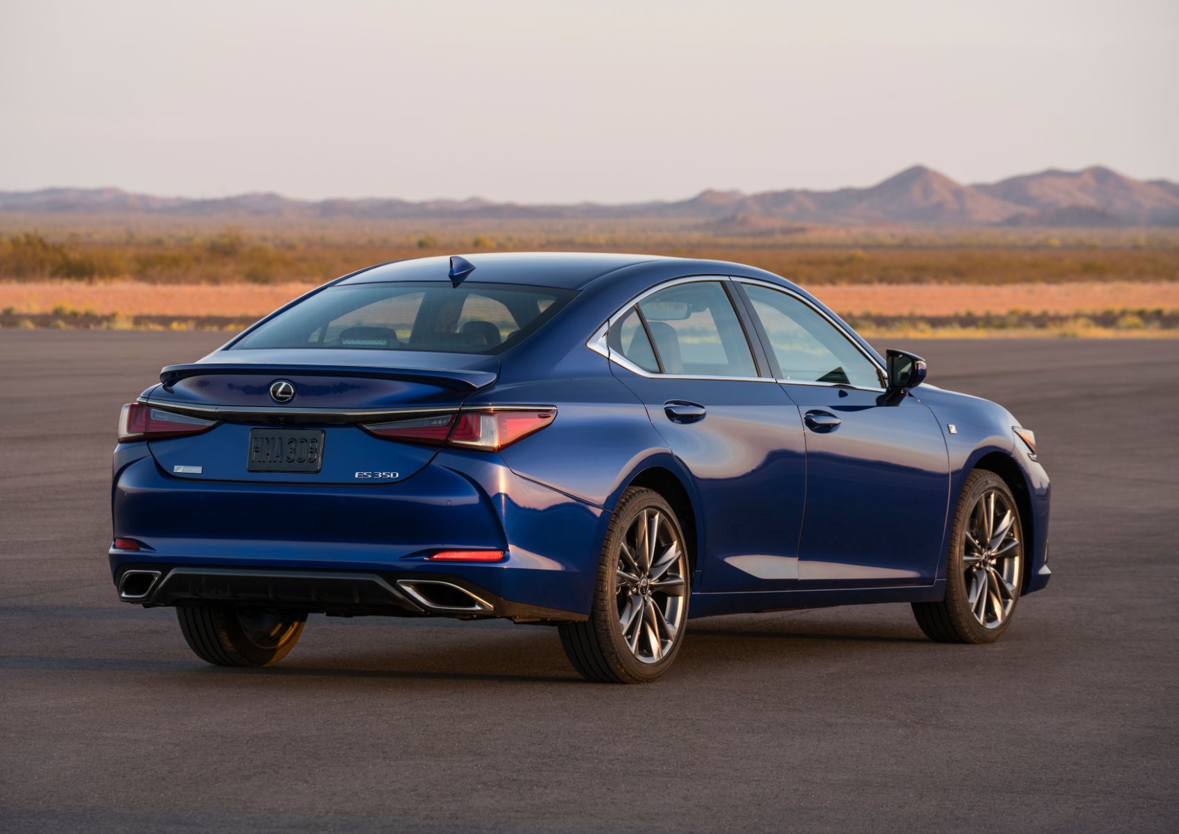 2019 Lexus Es 350 F Sport Review Well Balanced For The