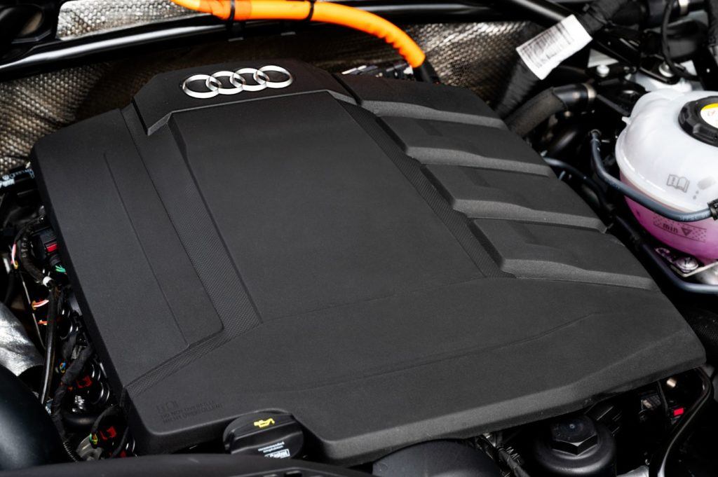 2020 Audi Q5 TFSI e 19