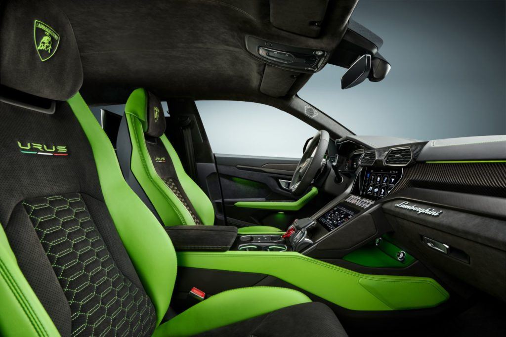 Lamborghini Urus Pearl Capsule interior layout.
