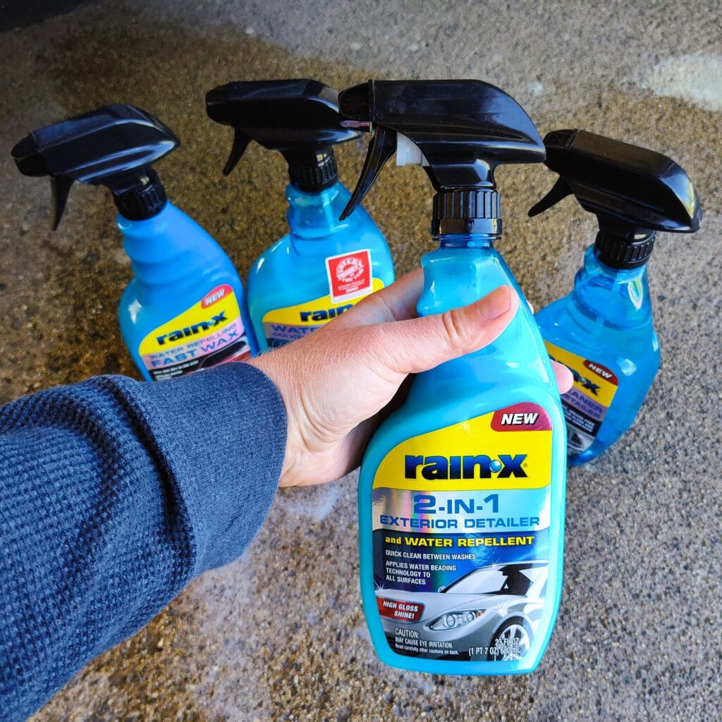 Rain-X Product Review: Exterior Detailer, Fast Wax, Glass Cleaner & Waterless Car Wash (2022)