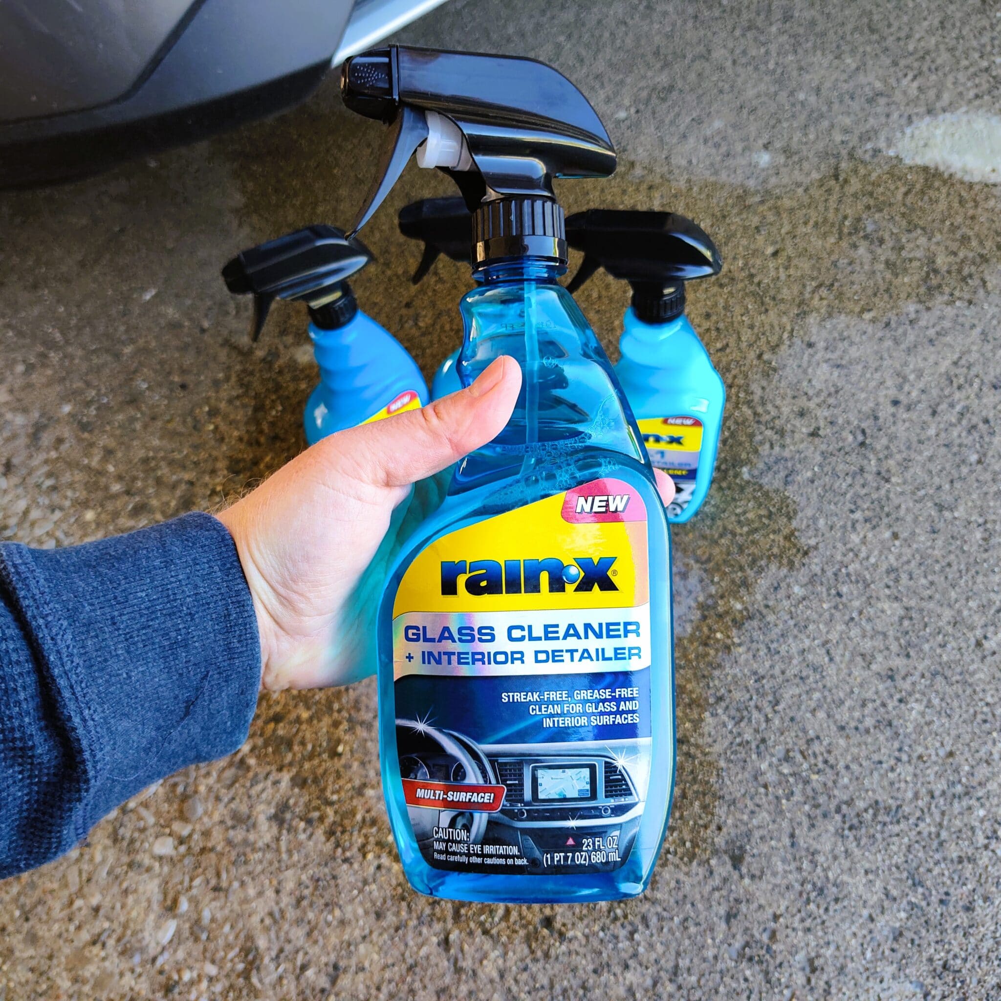 Rain-X Review: Exterior Detailer, Fast Wax, Glass Cleaner & Waterless Car  Wash (2023)