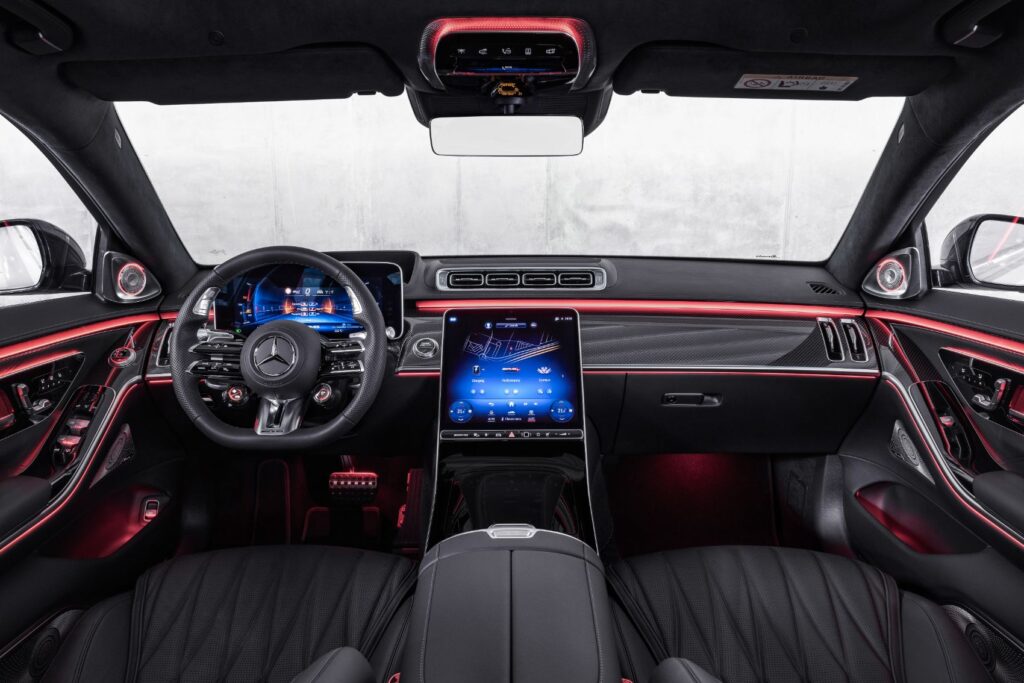 Mercedes-AMG S 63 E Performance interior layout.