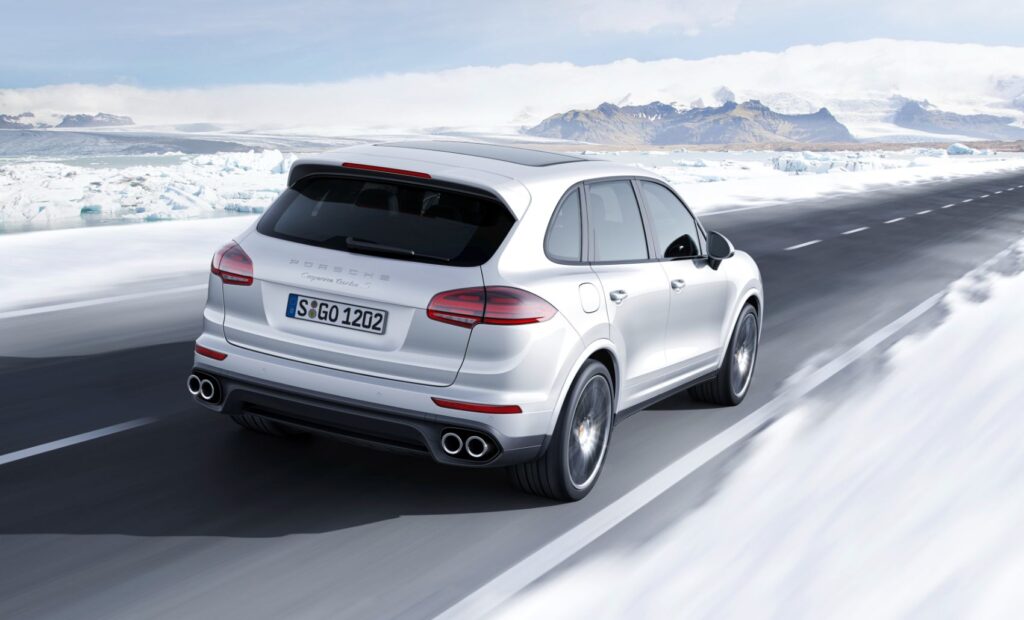 Porsche Cayenne Turbo S - Top 5 Fastest Production SUVs Around The Nürburgring.