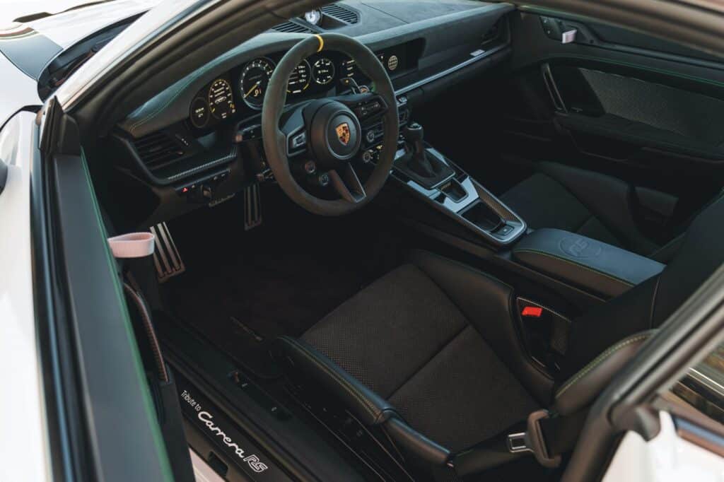 Porsche 911 GT3 RS Tribute to Carrera RS Package interior layout.