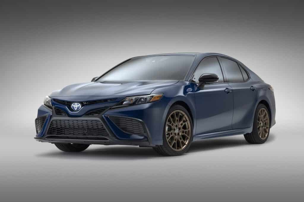 2024 Toyota Camry SE Hybrid Review